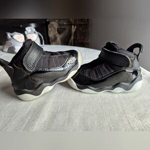 Baby Jordans size 6C